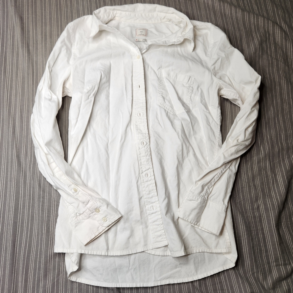 💐 Gap The Tailored Shirt Button Down Shirt